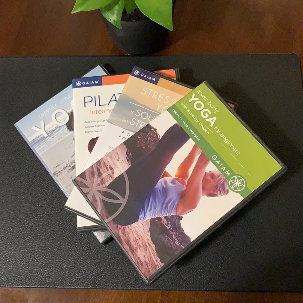 4 Yoga and Pilates work out DVD